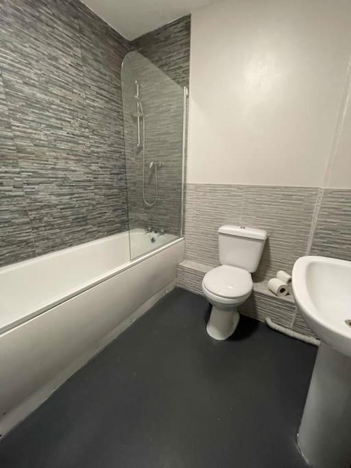 Hosted By Ryan - 1 Bedroom Apartment Liverpool Eksteriør bilde